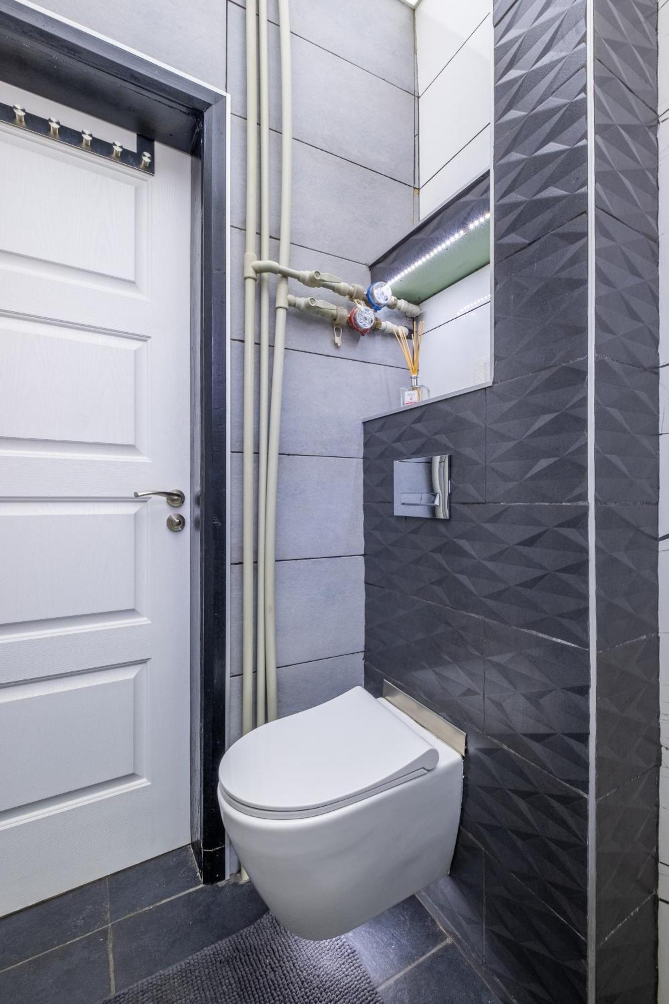 Modern , Spacious 2Br Apartment In Top Center София Экстерьер фото