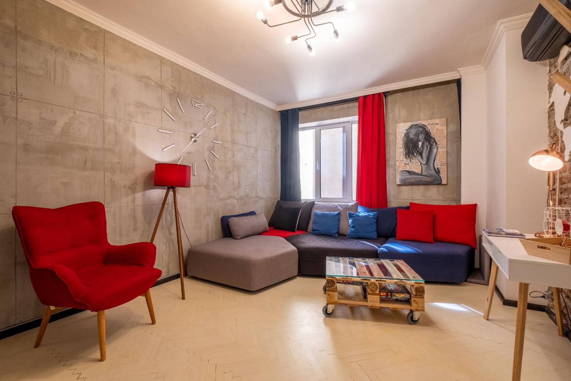 Modern , Spacious 2Br Apartment In Top Center София Экстерьер фото